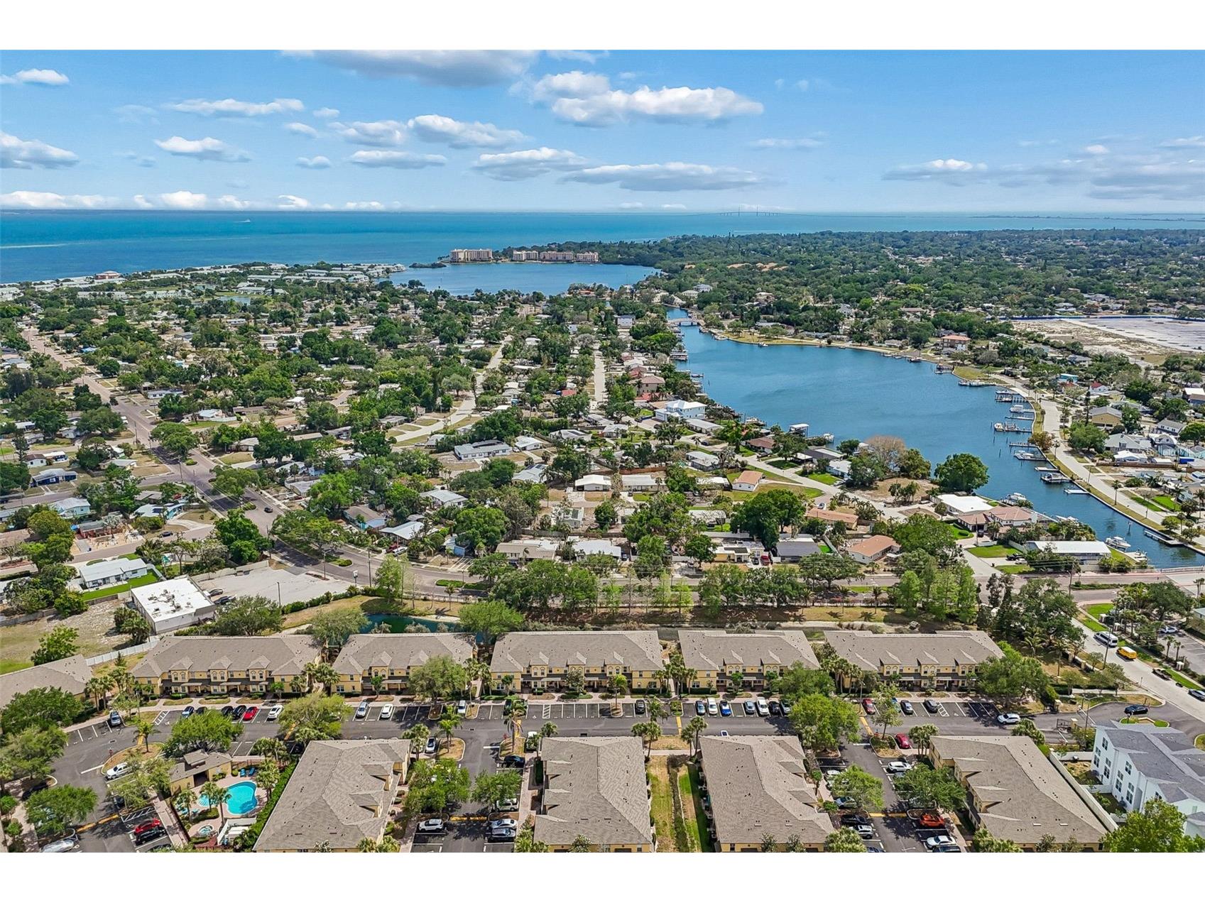 3863 Island Way Saint Petersburg FL 33705 TB8500294 image64
