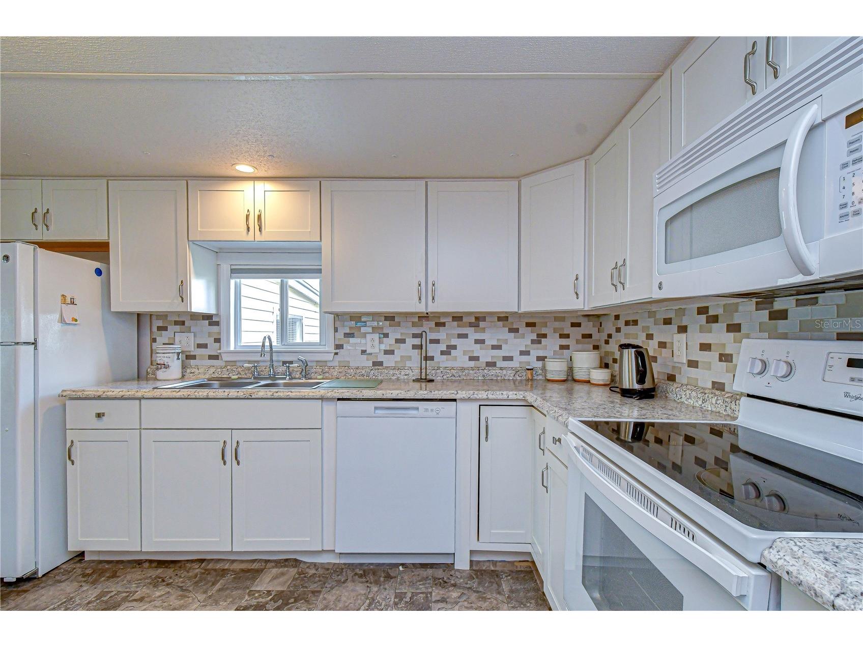 38634 Lansing Avenue Zephyrhills FL 33542 TB8494061 image10