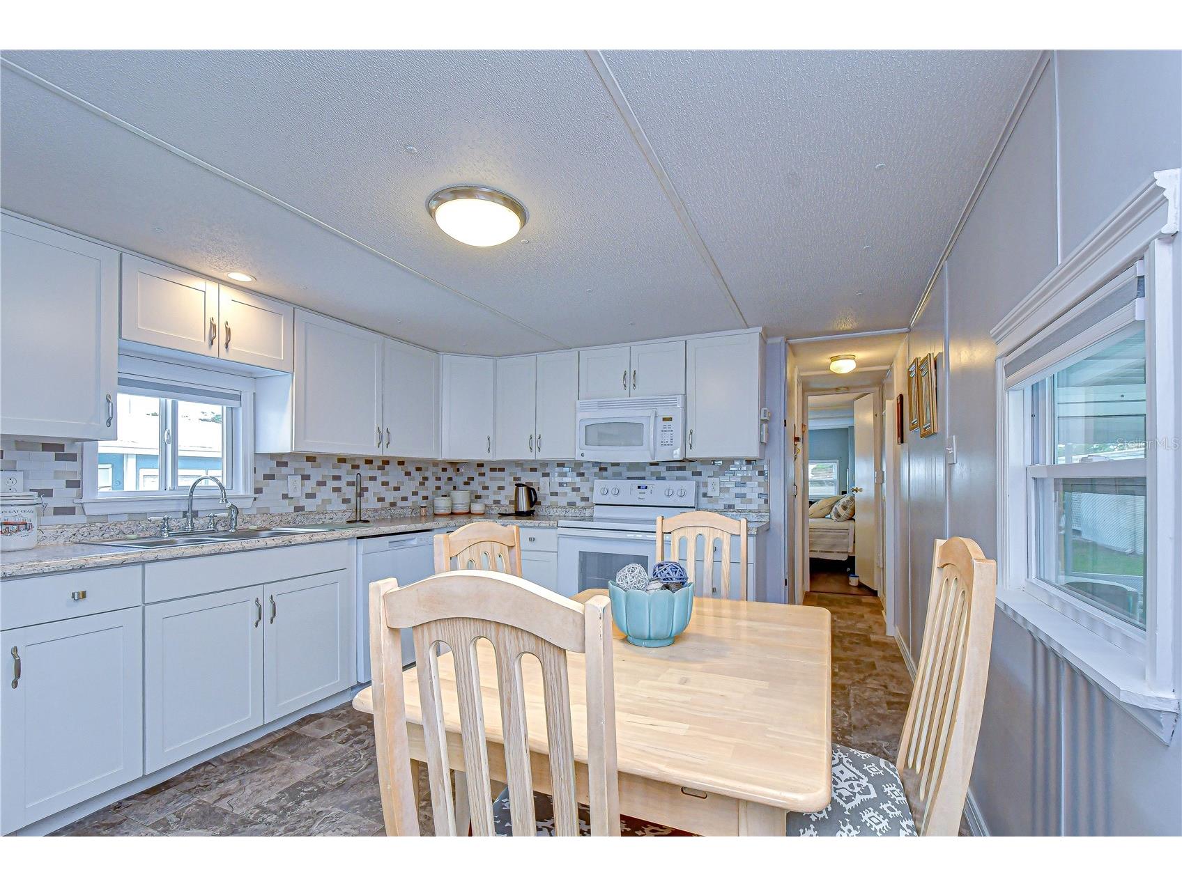 38634 Lansing Avenue Zephyrhills FL 33542 TB8494061 image15