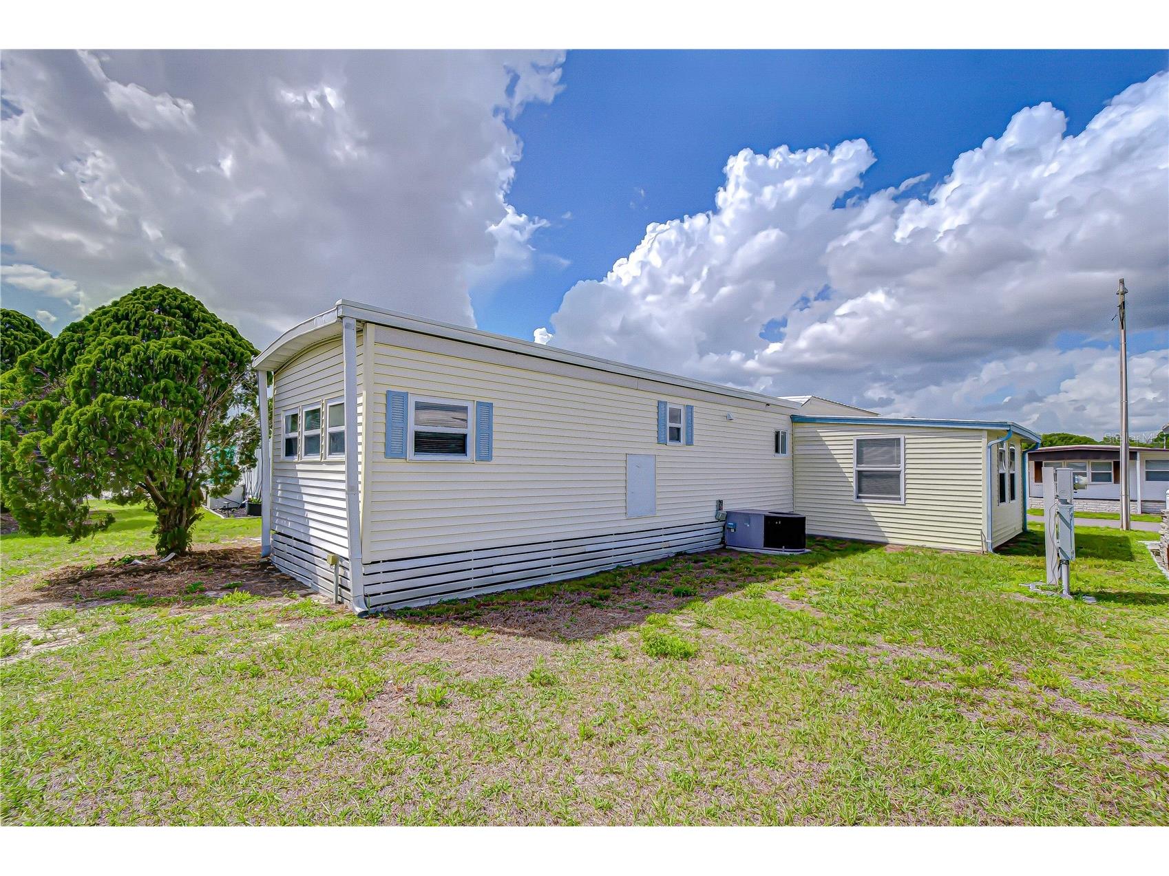 38634 Lansing Avenue Zephyrhills FL 33542 TB8494061 image39