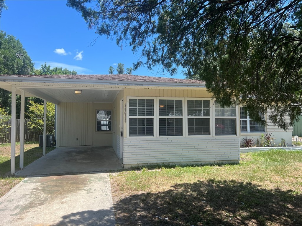 38635 South Avenue Zephyrhills FL 33542 T3531815 image1
