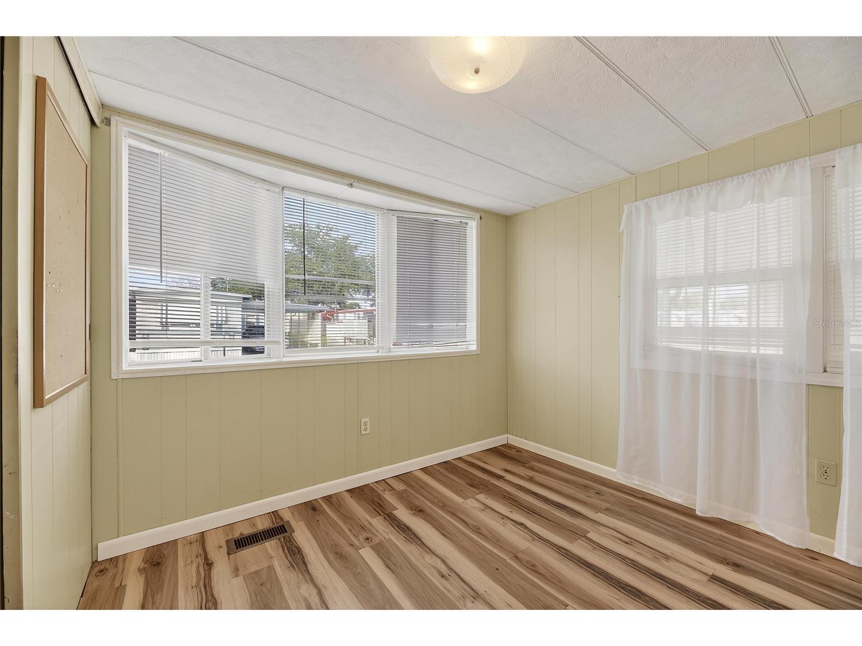 38644 Remora Avenue Zephyrhills FL 33542 TB8457043 image19
