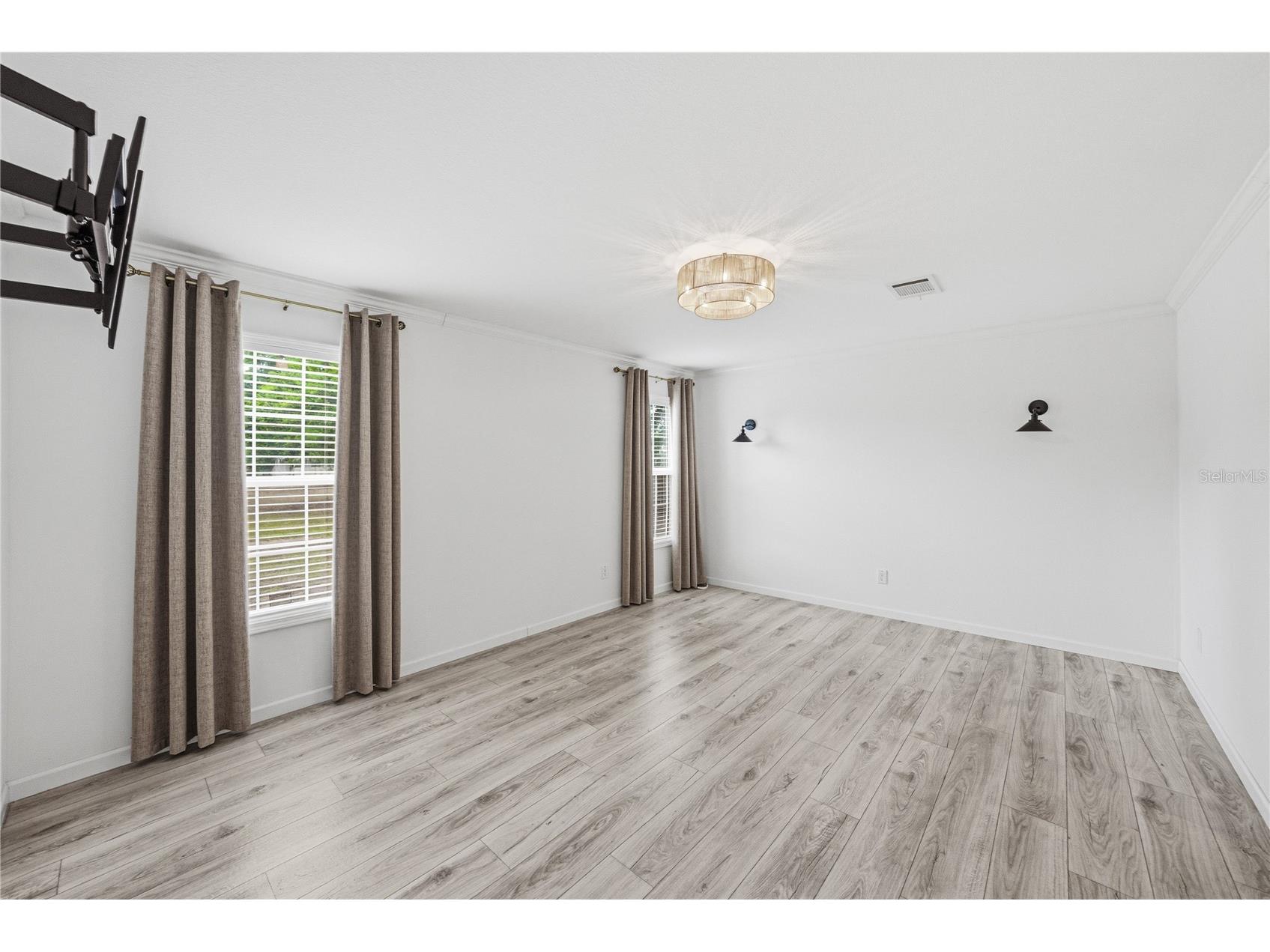38645 Henry Drive Zephyrhills FL 33542 TB8498186 image22