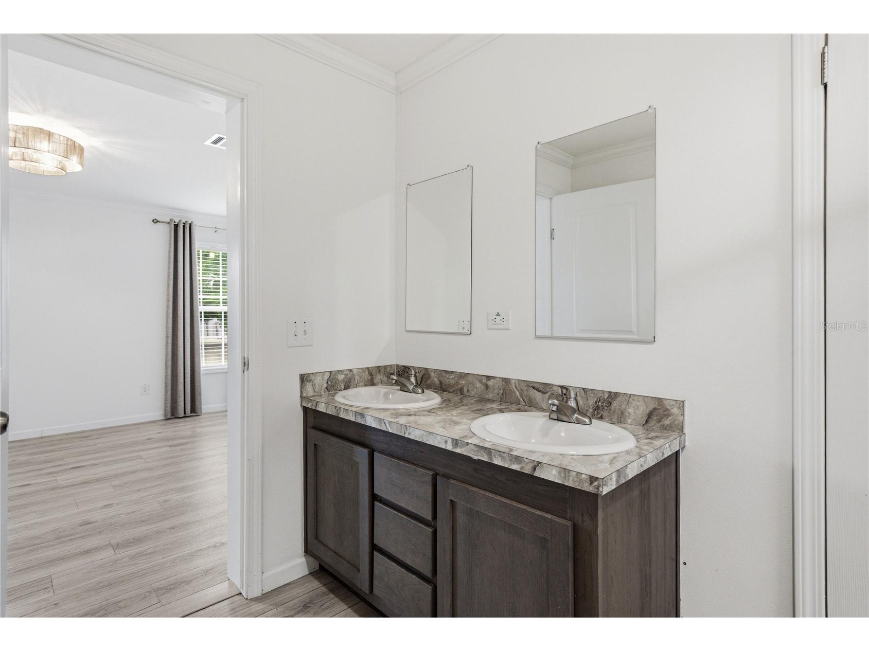 38645 Henry Drive Zephyrhills FL 33542 TB8498186 image31
