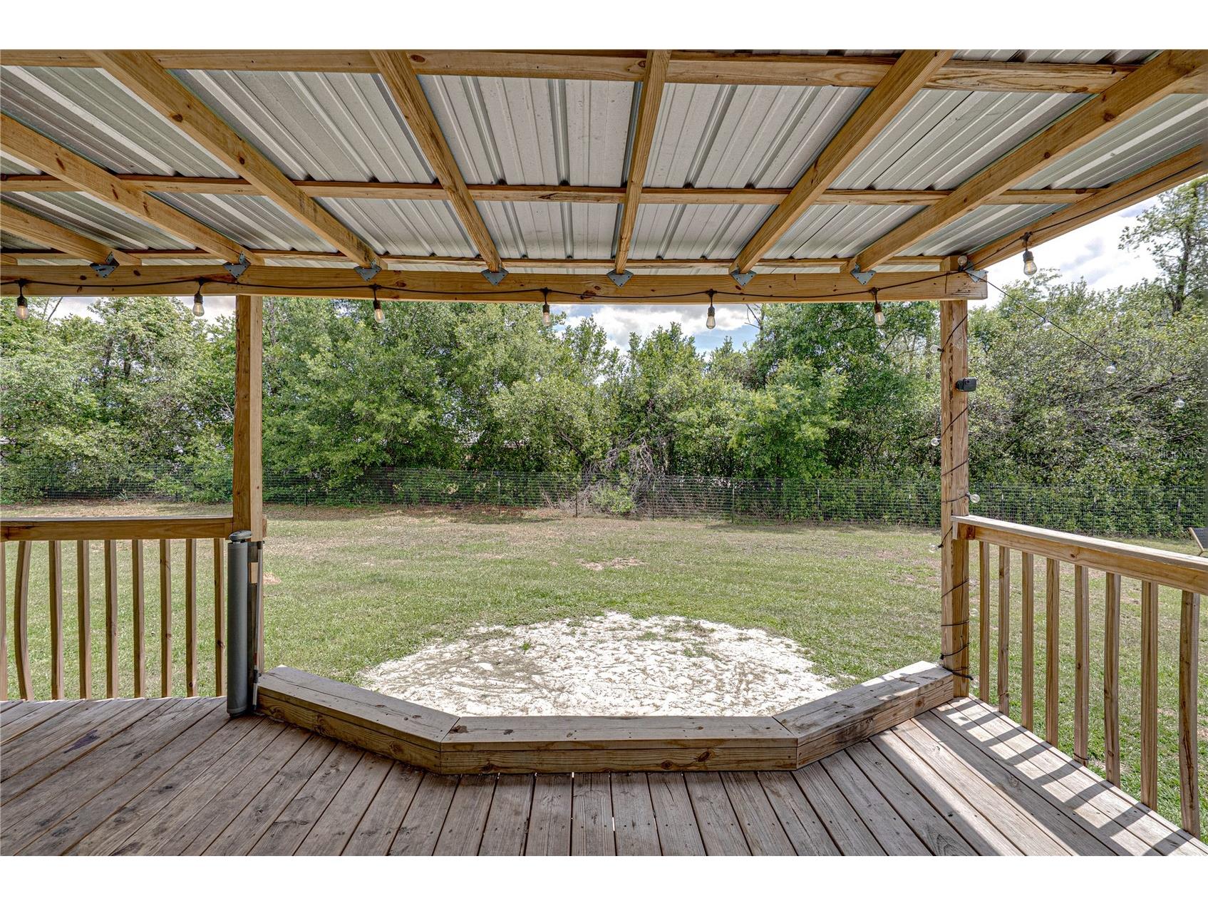 38645 Henry Drive Zephyrhills FL 33542 TB8498186 image43