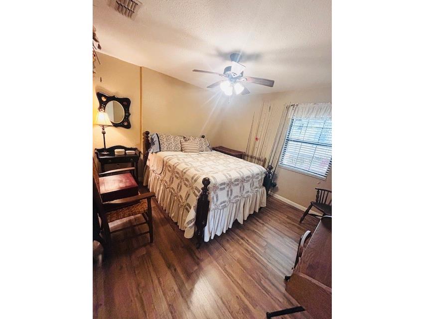 38648 Ferm Circle Zephyrhills FL 33540 TB8411852 image32