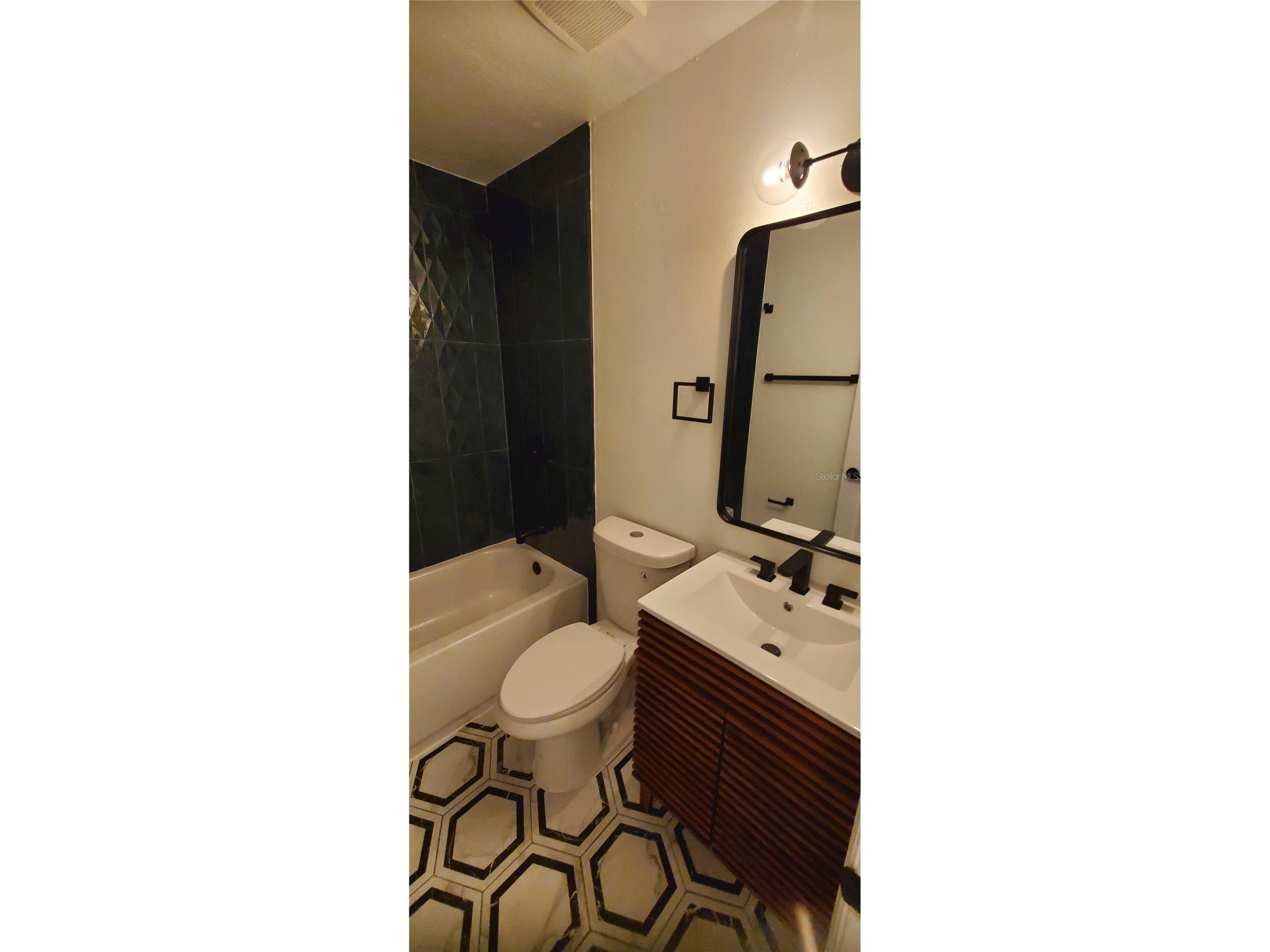 3865 15th Avenue S Saint Petersburg FL 33711 TB8478632 image11