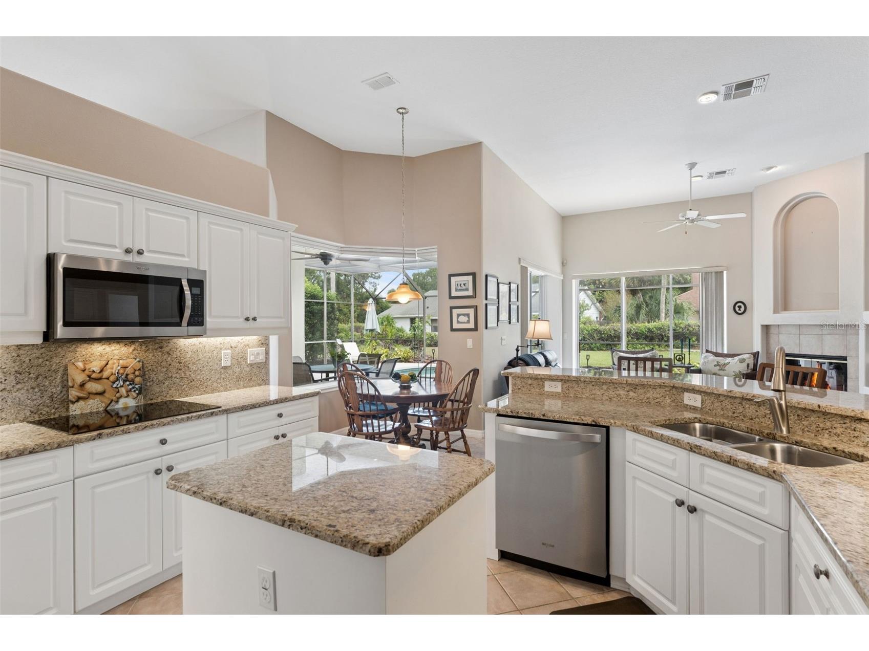 3865 Winding Lake Circle Orlando FL 32835 O6398496 image7