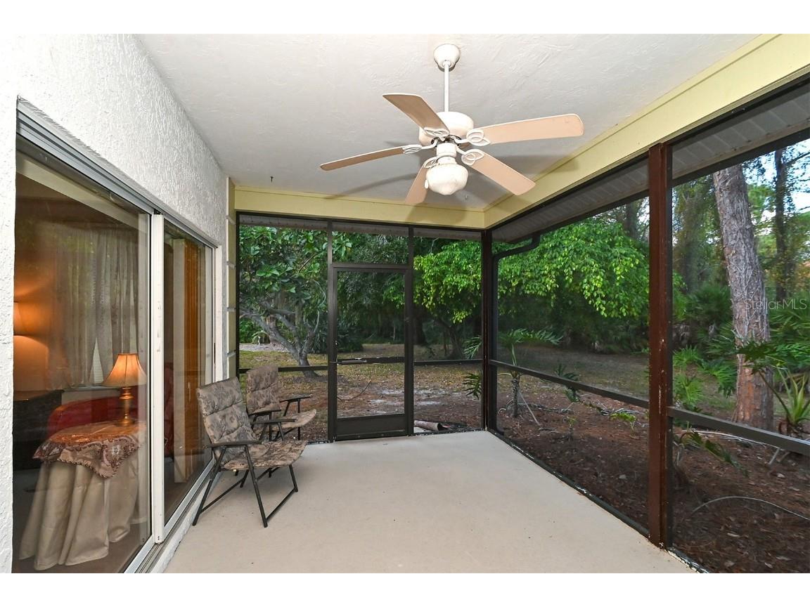 3866 Surrey Court Sarasota FL 34235 A4674038 image42