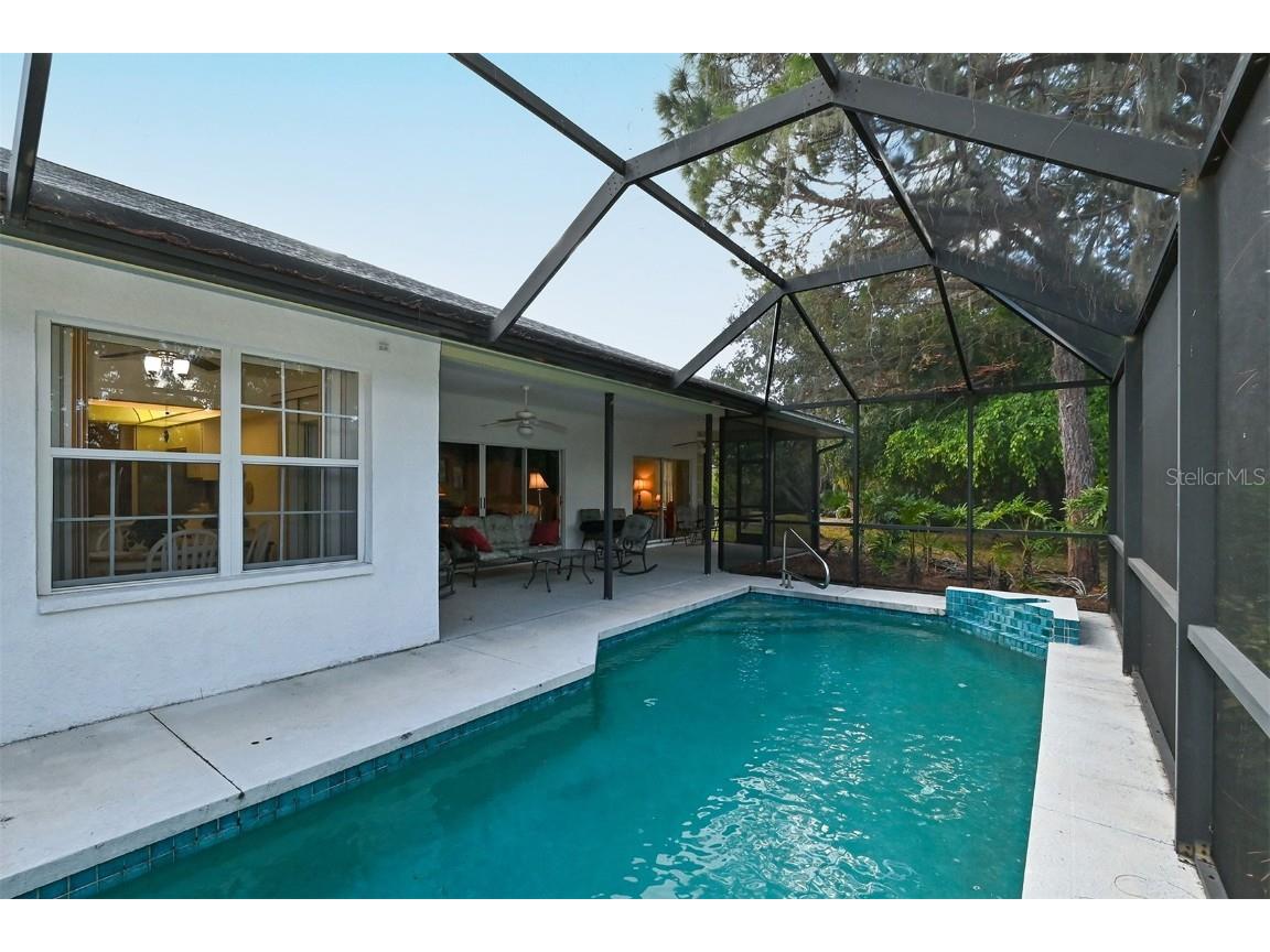 3866 Surrey Court Sarasota FL 34235 A4674038 image46