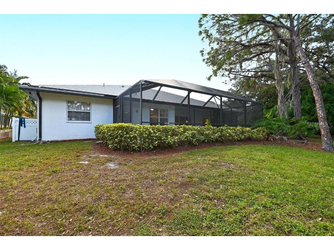 3866 Surrey Court Sarasota FL 34235 A4674038 image52