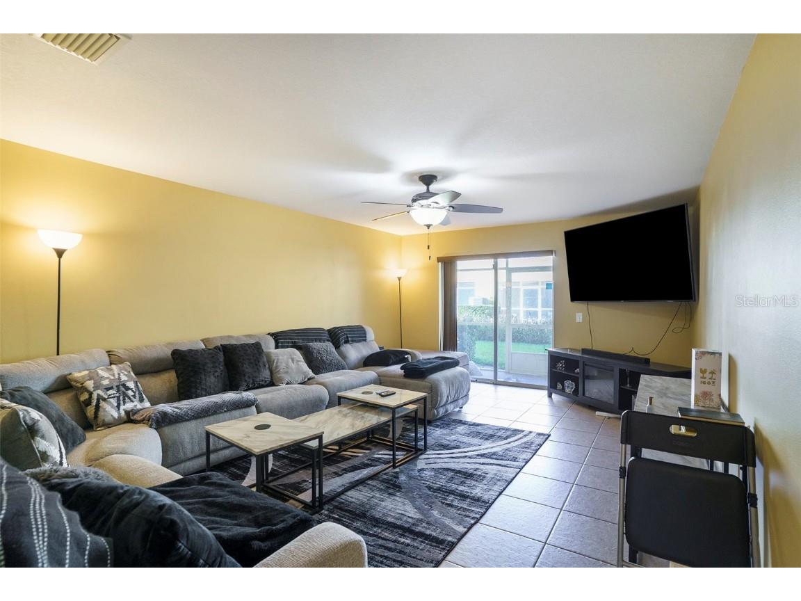 3869 Island Way Saint Petersburg FL 33705 TB8444844 image6