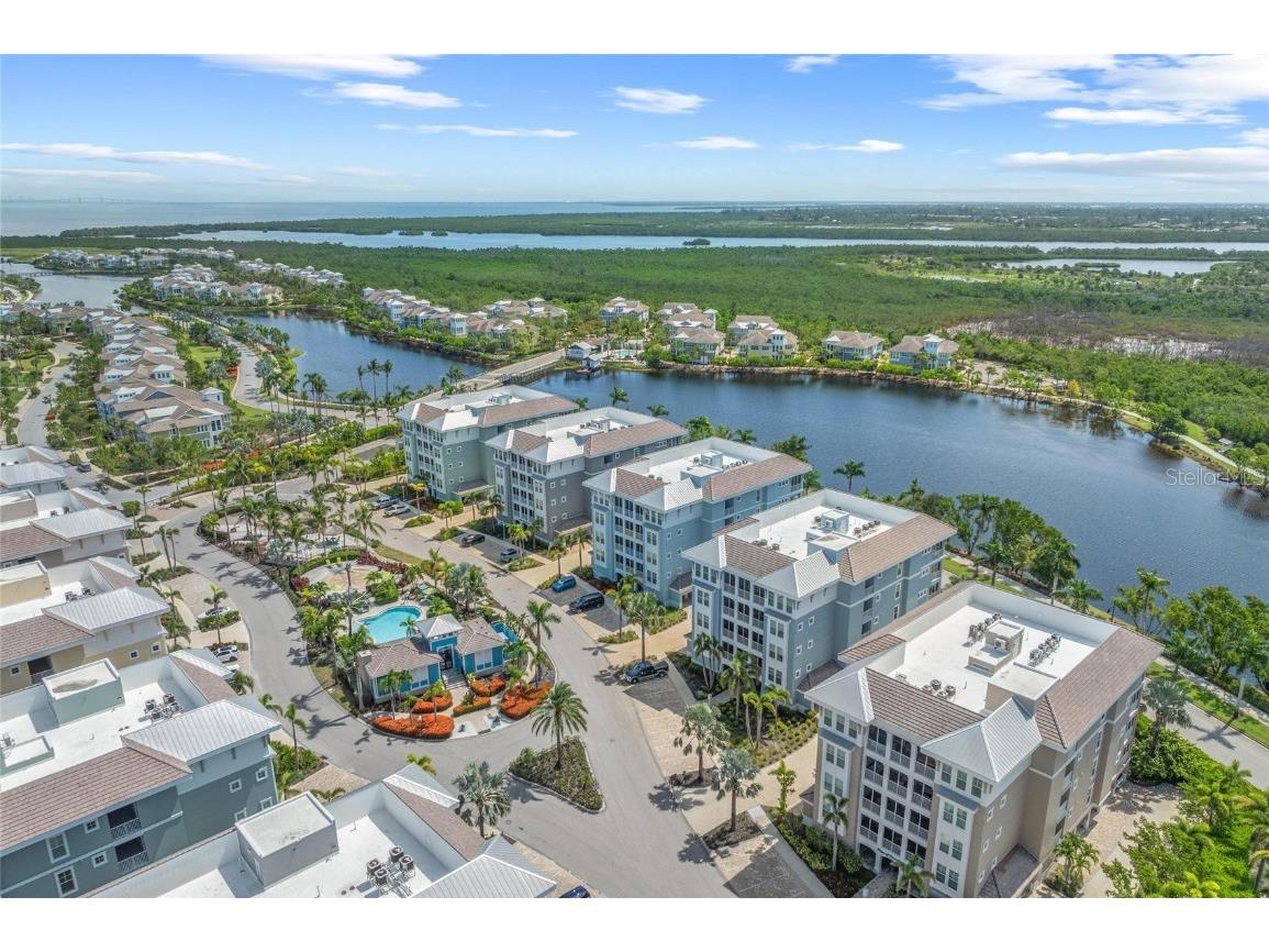 387 Aruba Circle #301 Bradenton FL 34209 - ANNA MARIA SOUND A4659592 image2