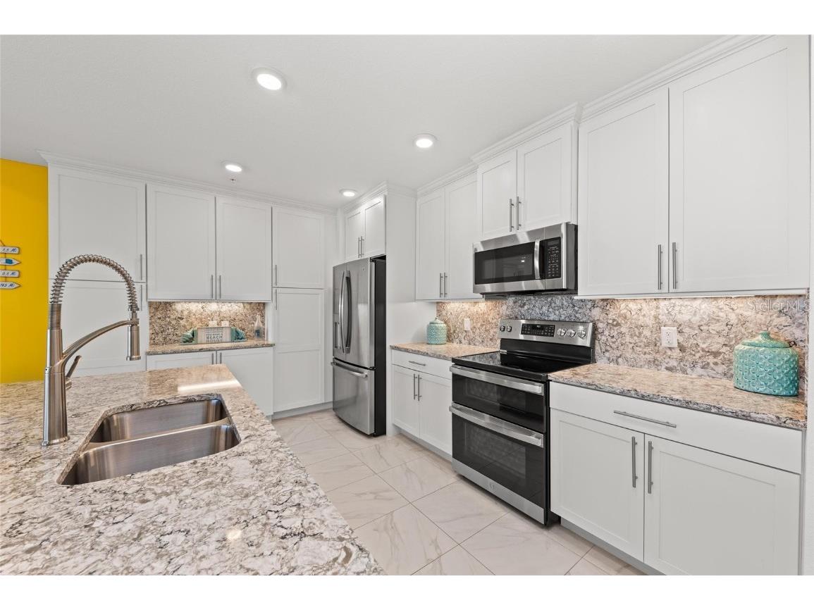 387 Aruba Circle #301 Bradenton FL 34209 - ANNA MARIA SOUND A4659592 image24