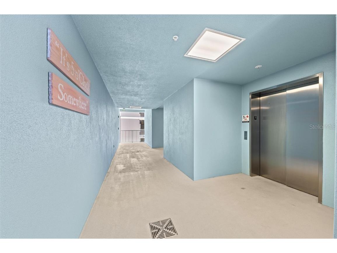 387 Aruba Circle #301 Bradenton FL 34209 - ANNA MARIA SOUND A4659592 image6