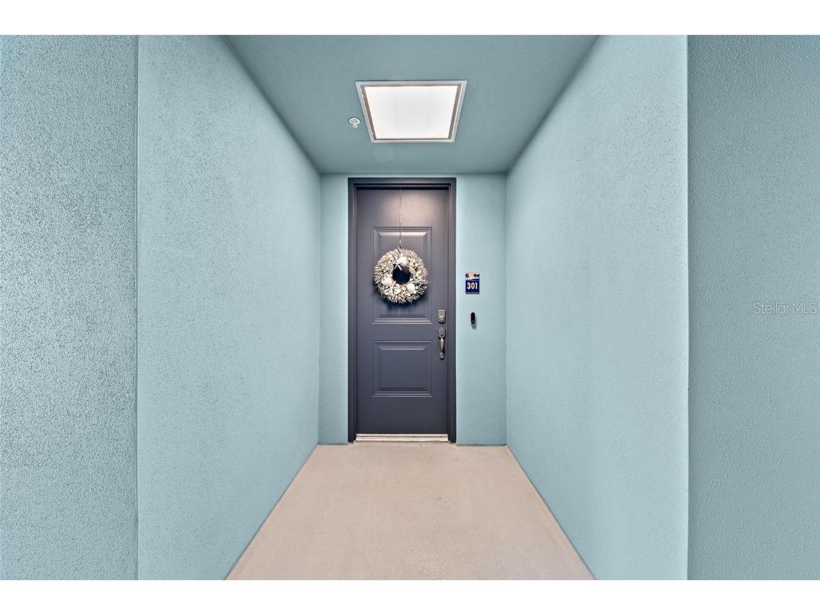 387 Aruba Circle #301 Bradenton FL 34209 - ANNA MARIA SOUND A4659592 image7