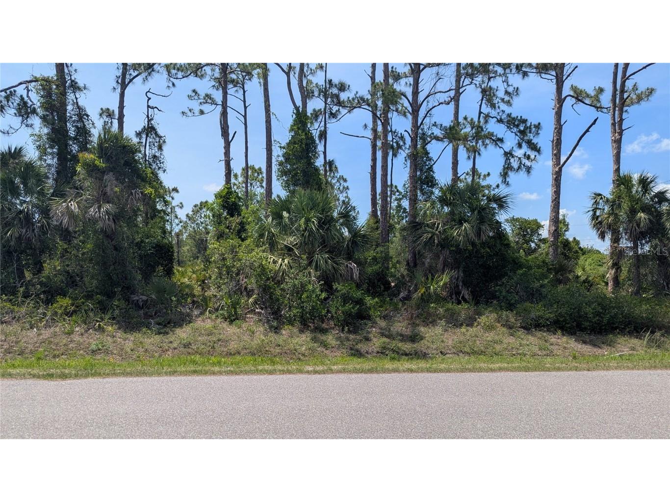 387 Cory Street Port Charlotte FL 33953 D6142455 image1