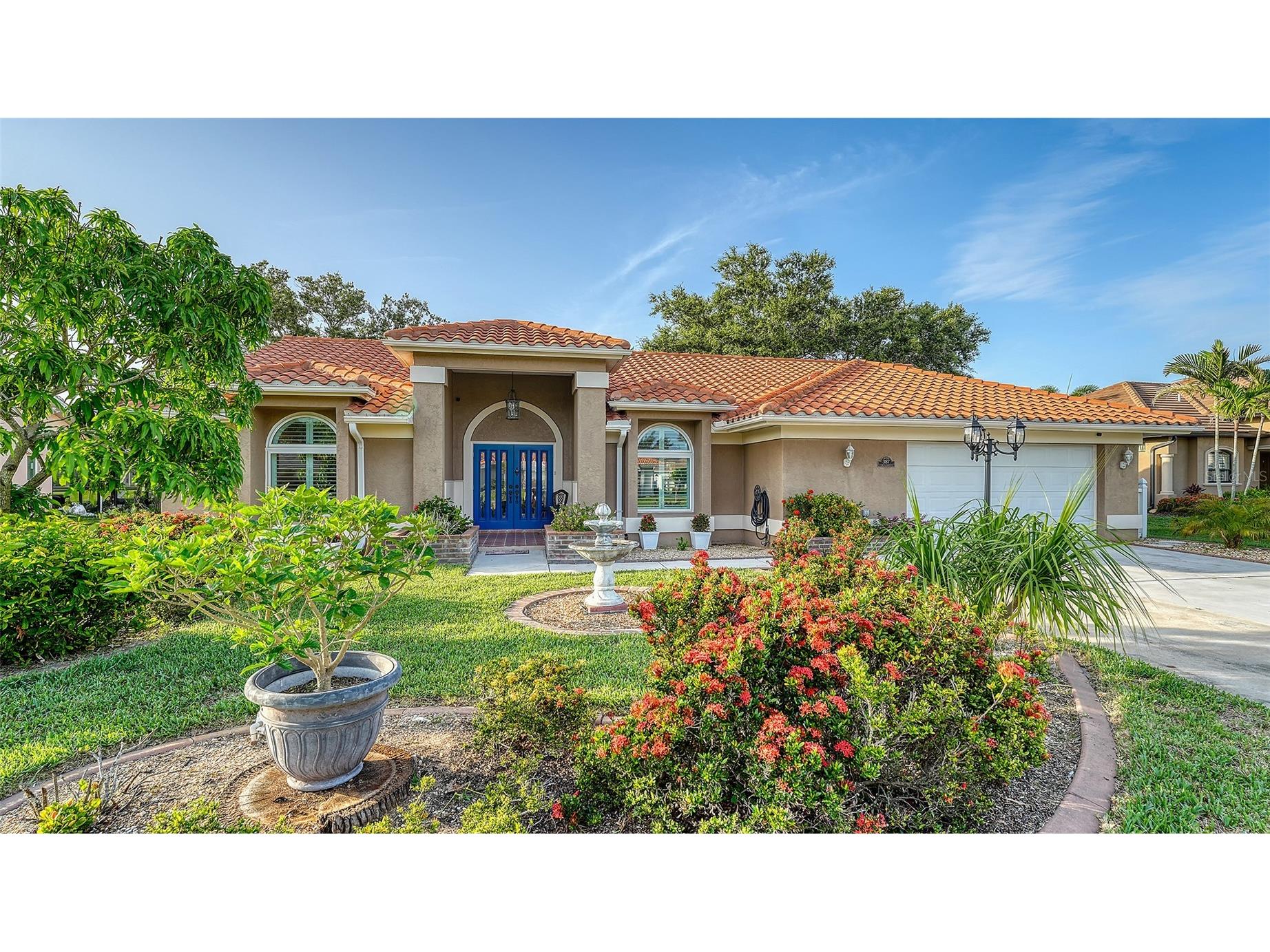 387 Eden Drive Englewood FL 34223 - Eden Lake A4654186 image1