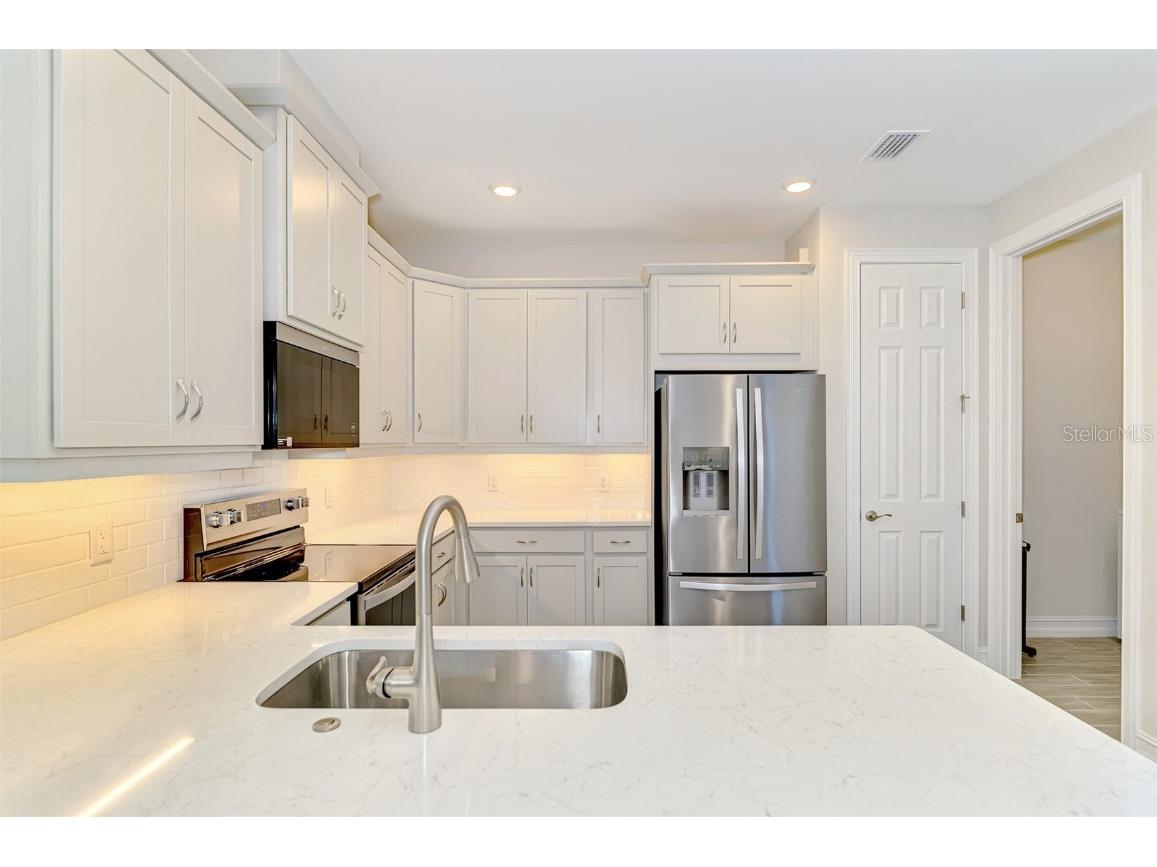 387 Ibiza Loop Venice FL 34292 N6141519 image18