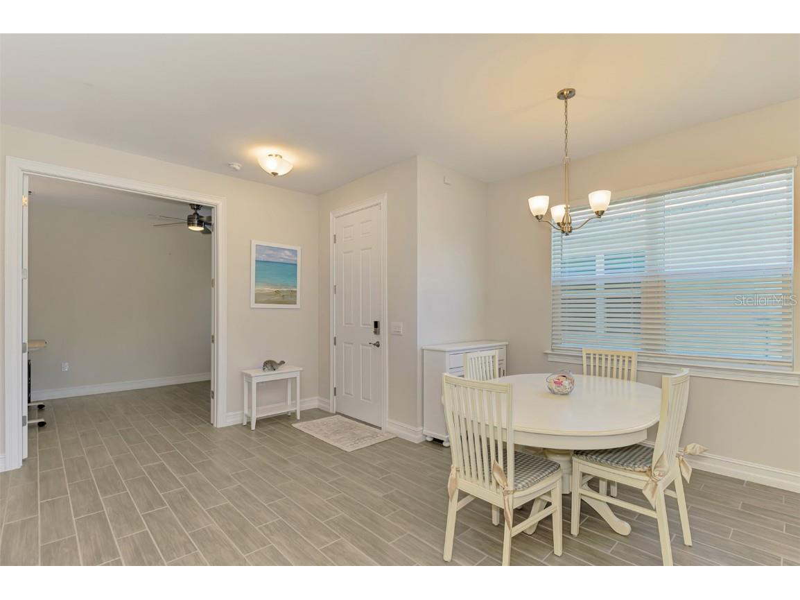 387 Ibiza Loop Venice FL 34292 N6141519 image8