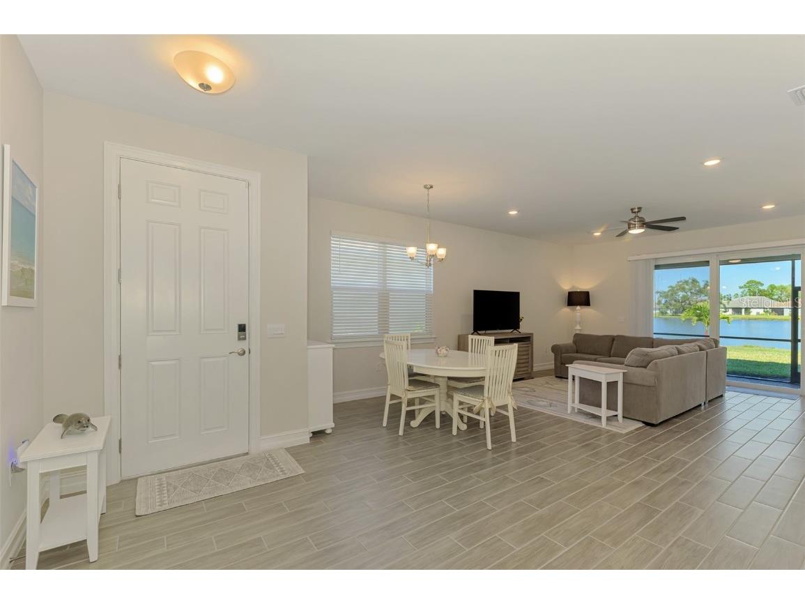 387 Ibiza Loop Venice FL 34292 N6141519 image9