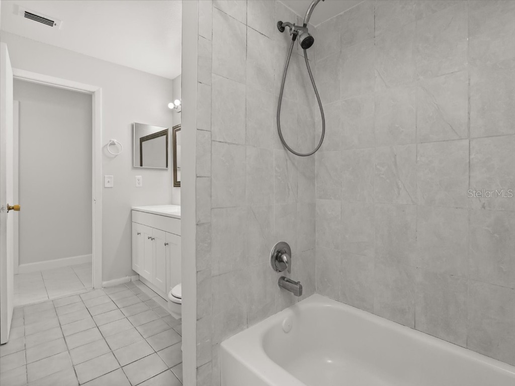 387 Iowa Woods Circle W Orlando FL 32824 O6362722 image19