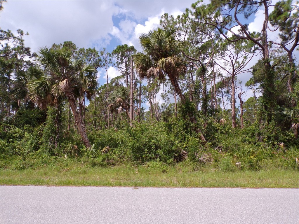 387 Mcdill Drive Port Charlotte FL 33953 C7476770 image1