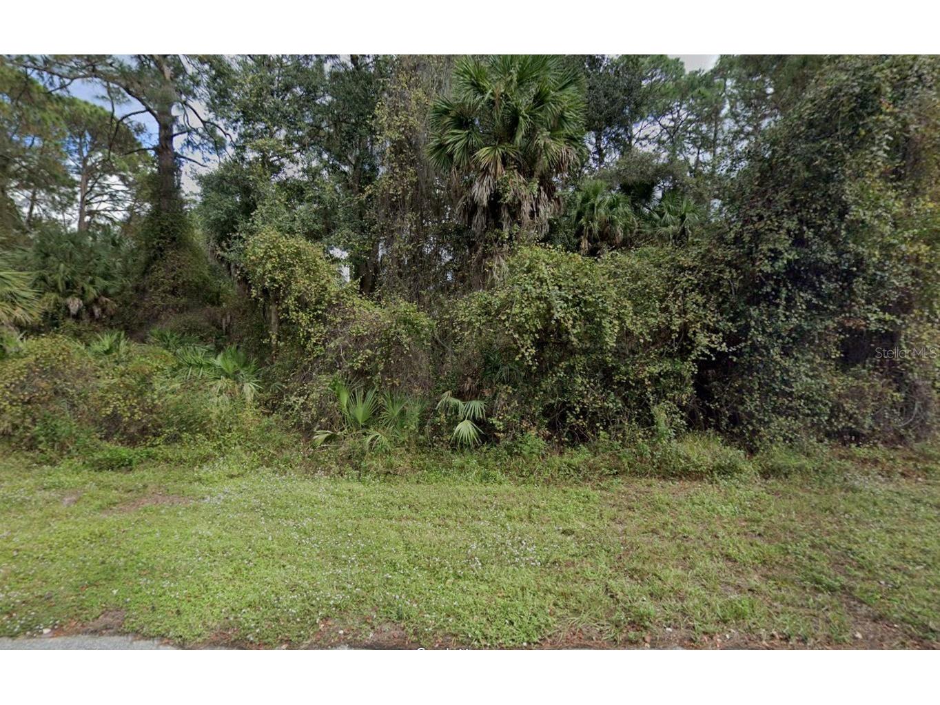 387 Milton Street Port Charlotte FL 33954 C7523355 image2