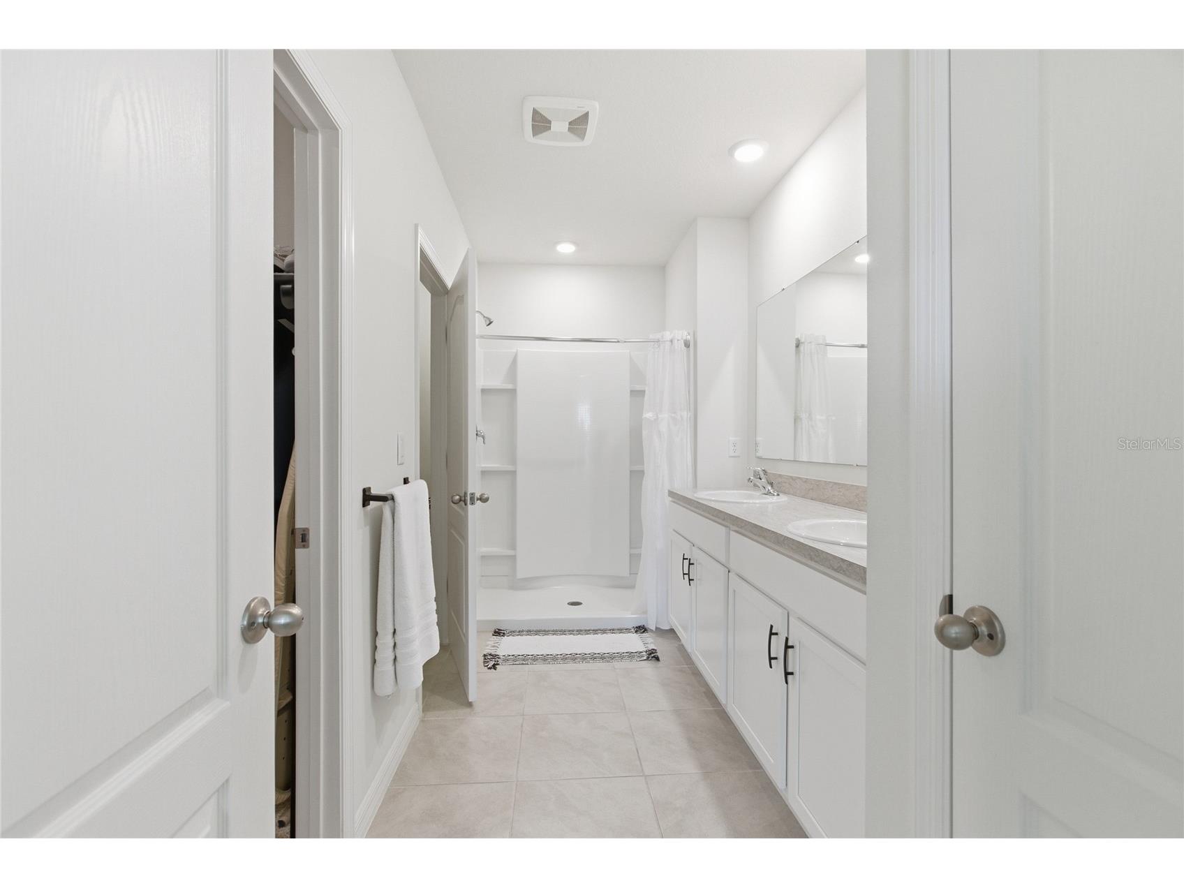 387 Pelham Park Drive Deland FL 32720 V4947933 image12