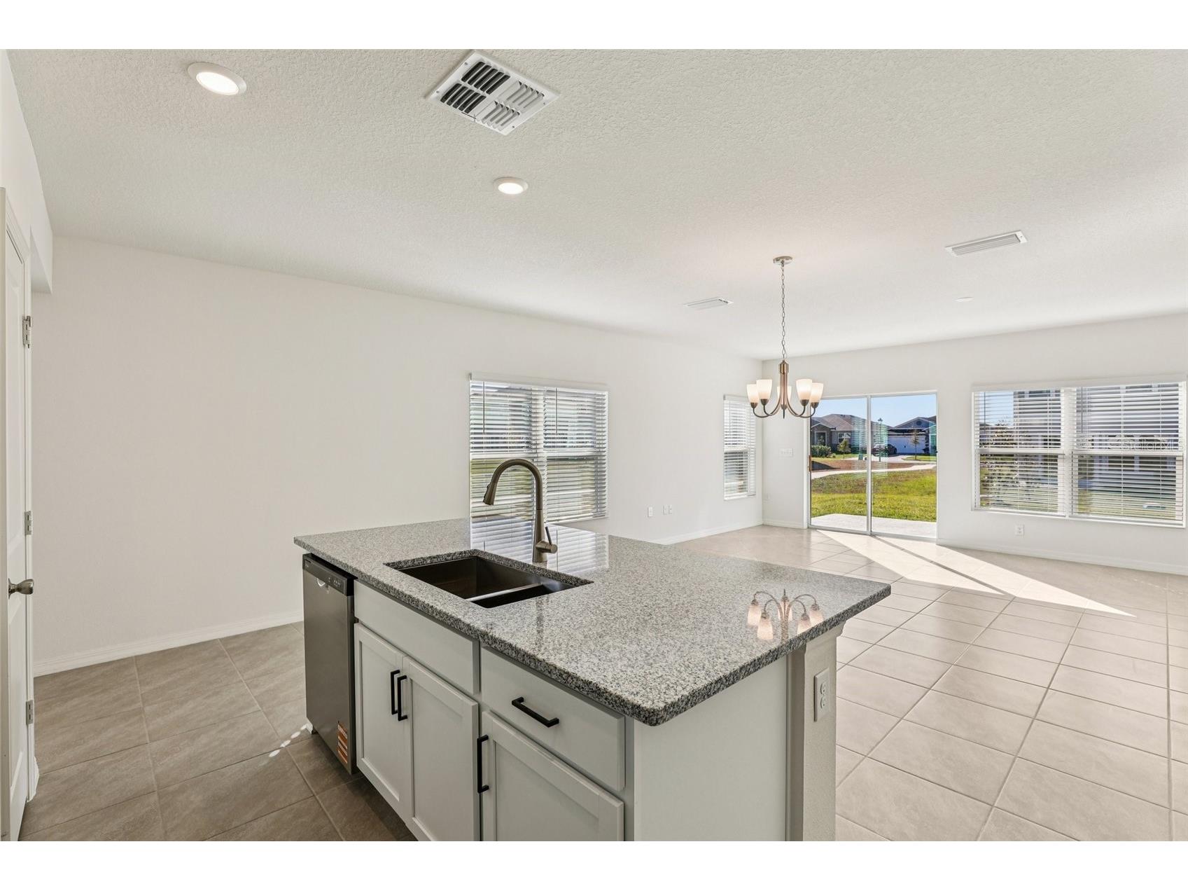 387 Sequoia Drive Lake Wales FL 33859 O6407826 image3