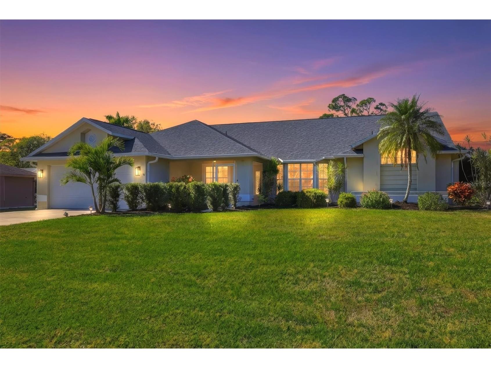 387 Viceroy Terrace Port Charlotte FL 33954 - FORDHAM WATERWAY C7521088 image1