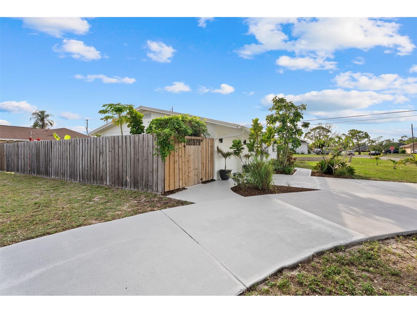 3870 Sterling Road Venice FL 34293 C7524860 image2