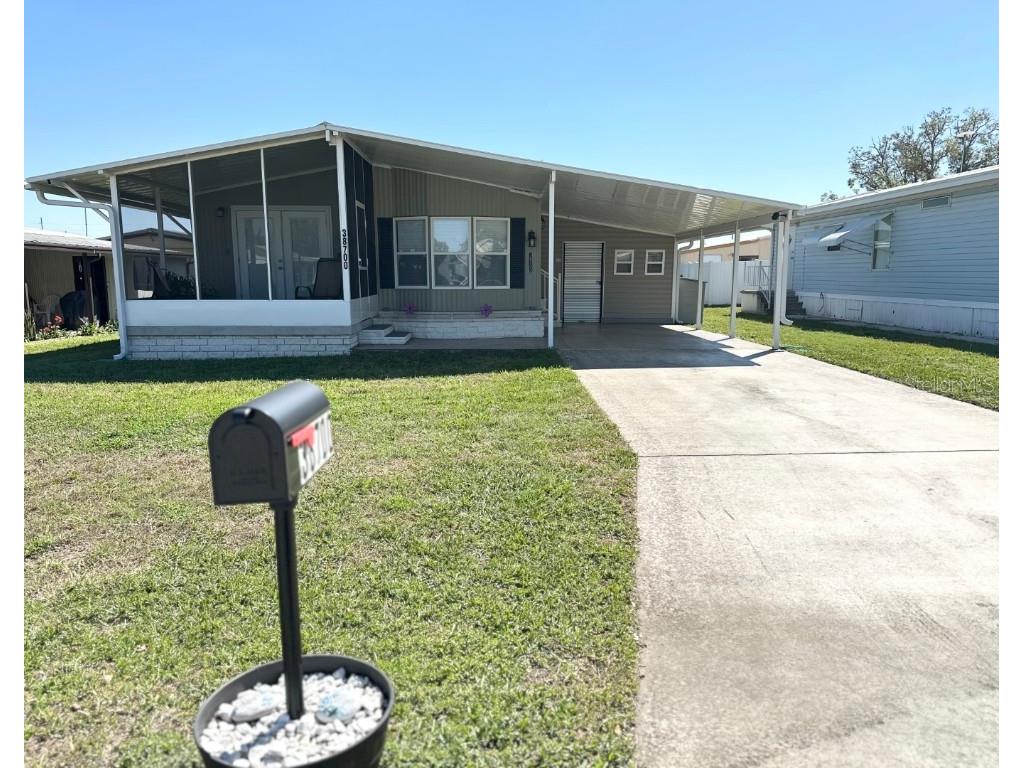 38700 Granger Lane Zephyrhills FL 33542 TB8362034 image1