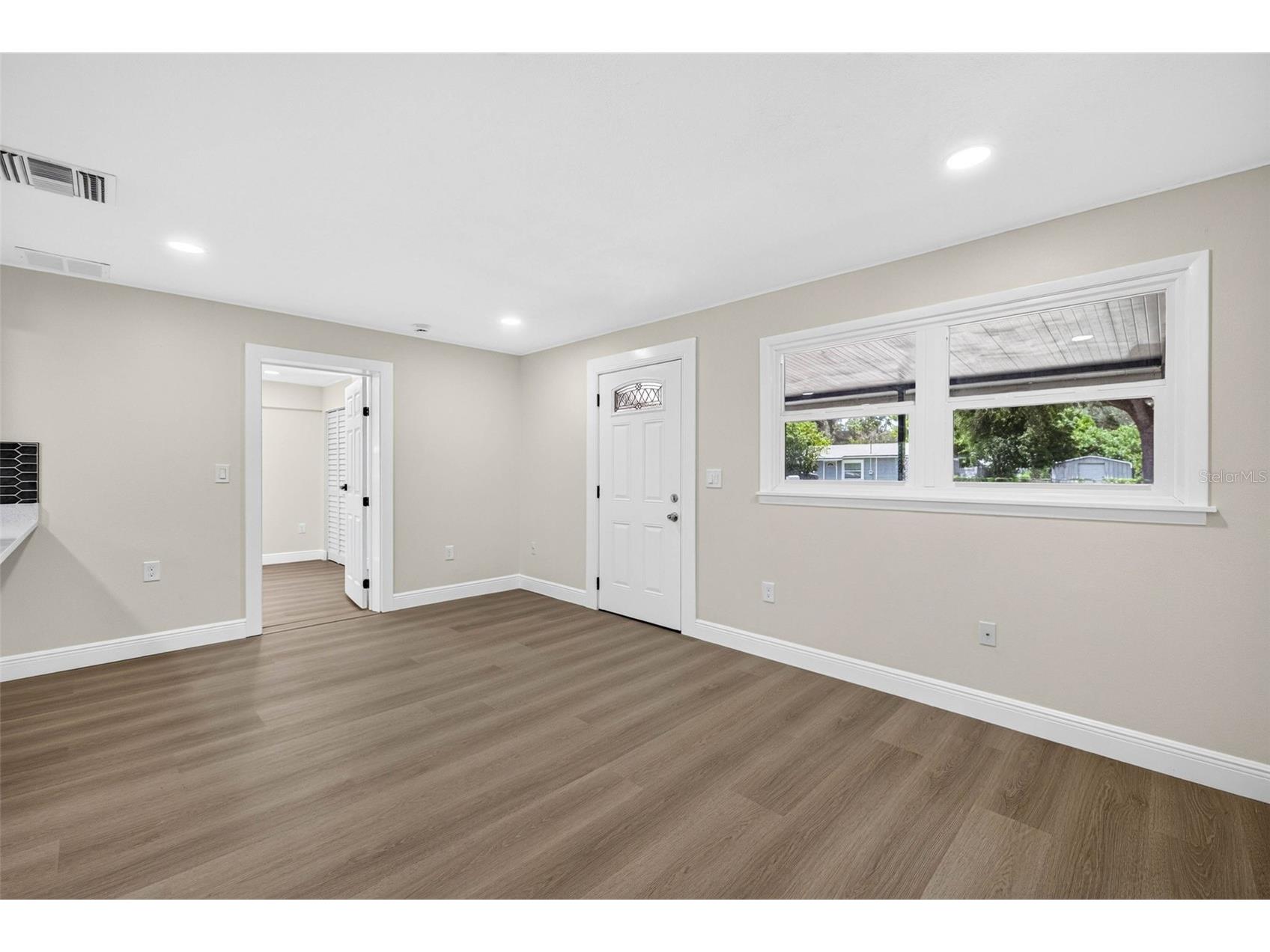 38706 Calvin Avenue Zephyrhills FL 33542 TB8529345 image12
