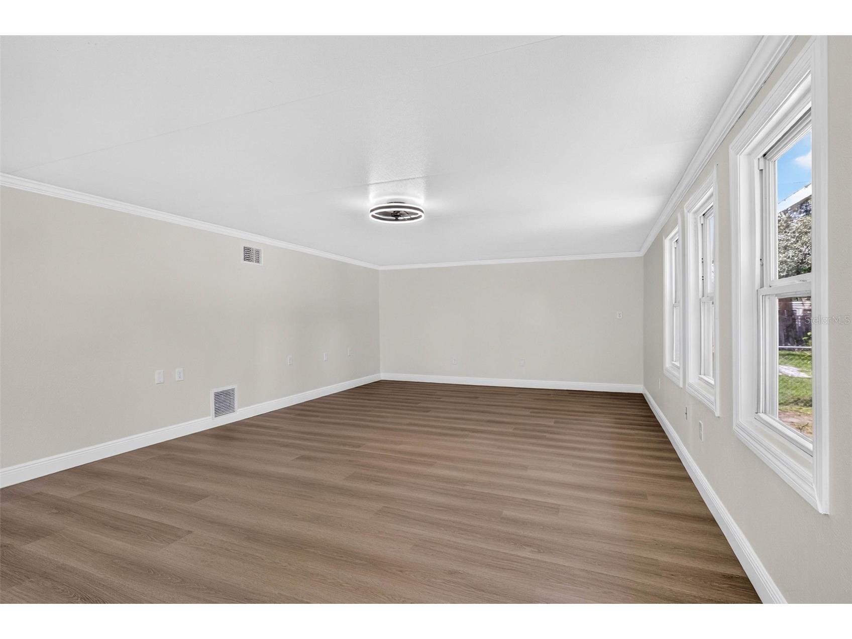 38706 Calvin Avenue Zephyrhills FL 33542 TB8529345 image23