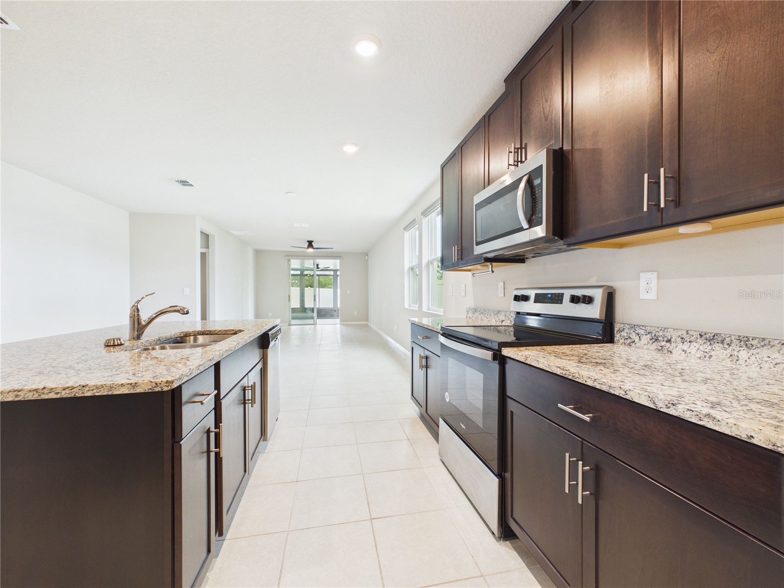 38707 Finn Clover Lane Zephyrhills FL 33540 TB8495662 image4