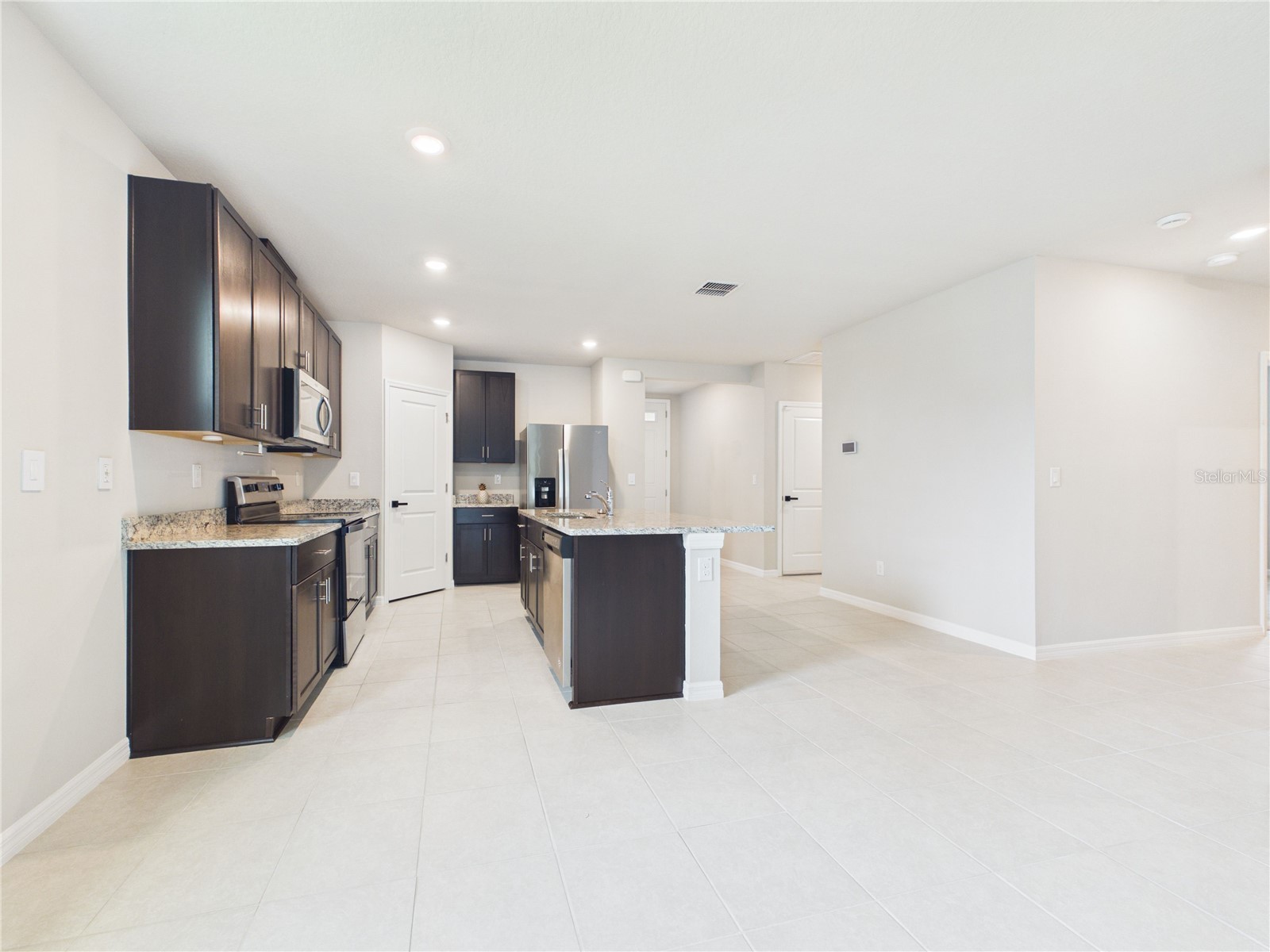 38707 Finn Clover Lane Zephyrhills FL 33540 TB8495662 image6
