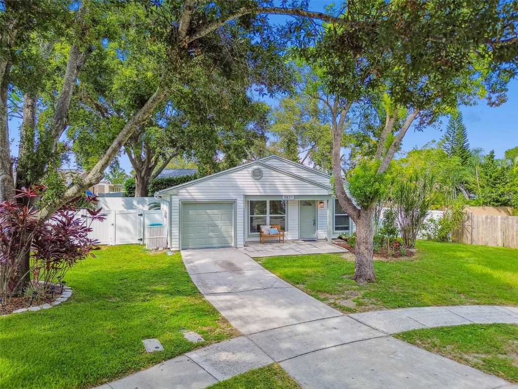 3871 Berkshire Court Palm Harbor FL 34684 TB8414787 image1