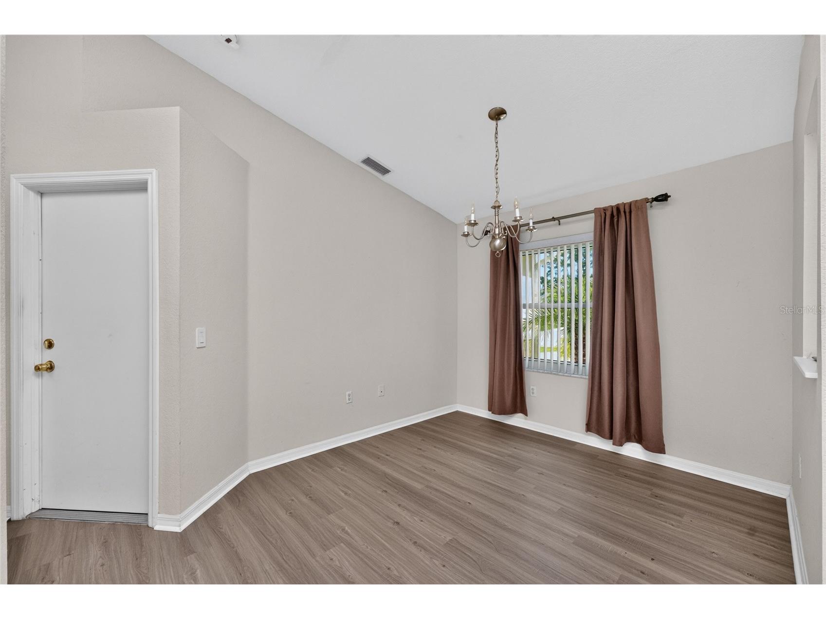 3871 Coquina Avenue North Port FL 34286 C7528812 image11