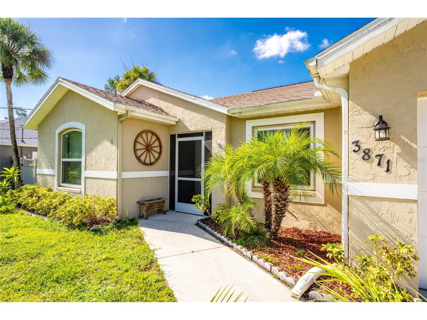 3871 Coquina Avenue North Port FL 34286 C7528812 image2