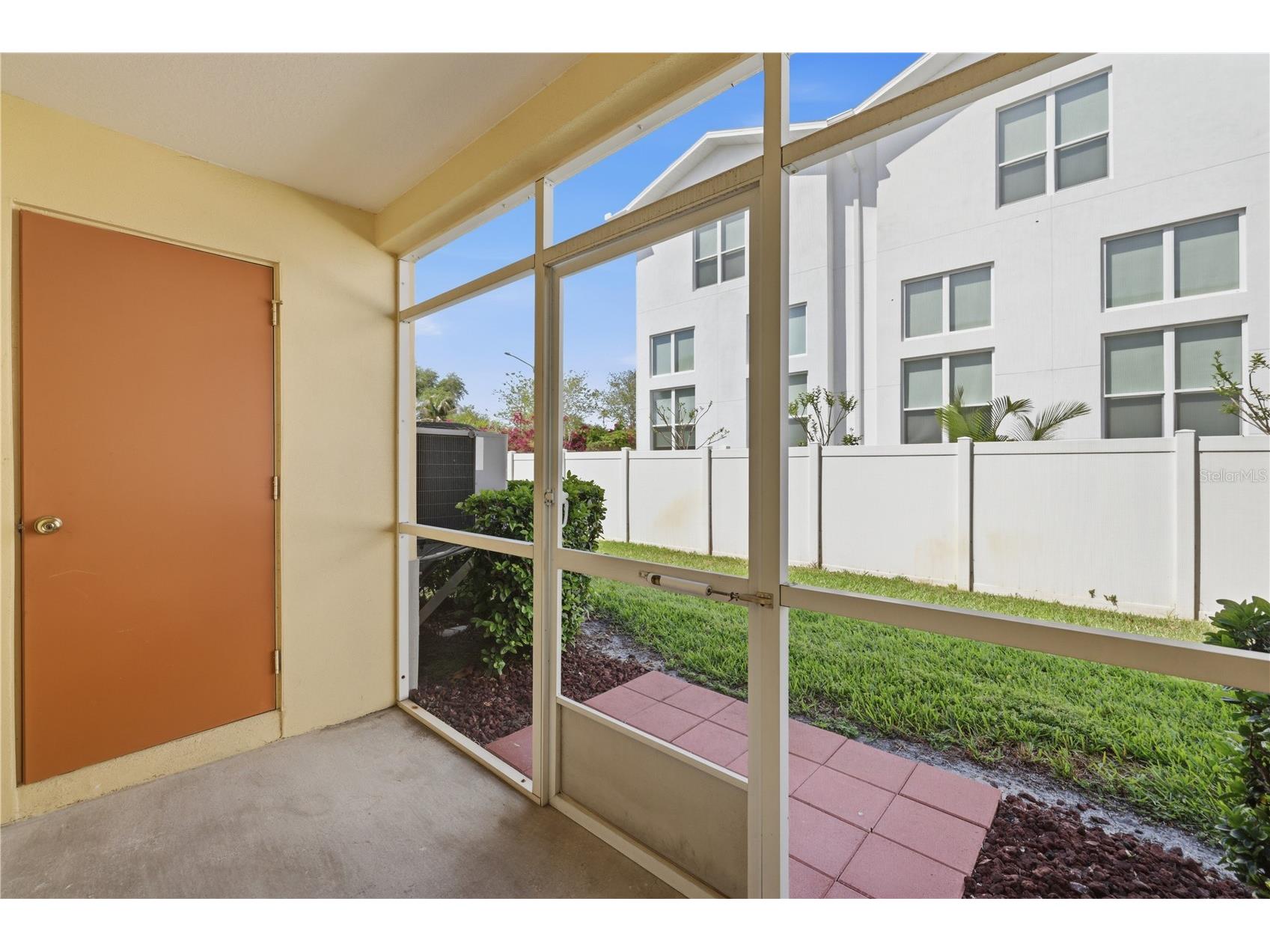 3871 Mariner Drive Saint Petersburg FL 33705 A4688401 image21