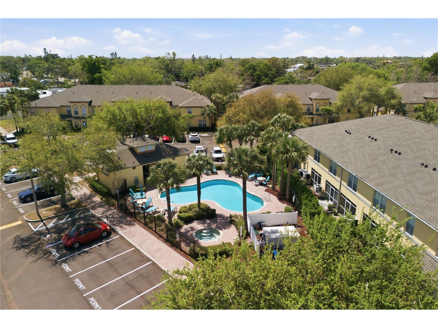 3871 Mariner Drive Saint Petersburg FL 33705 A4688401 image3