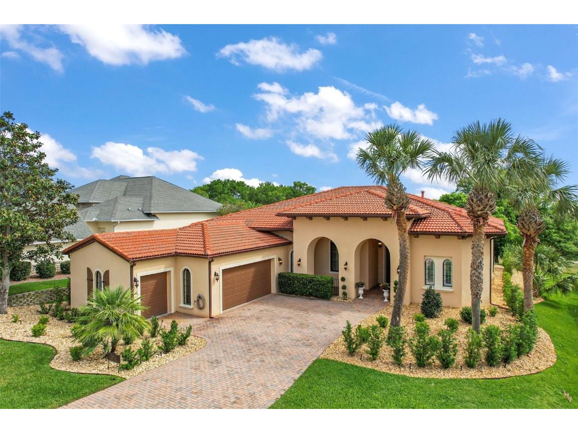 38716 Oak Place Court Lady Lake FL 32159 - LAKE GRIFFEN G5095437 image1