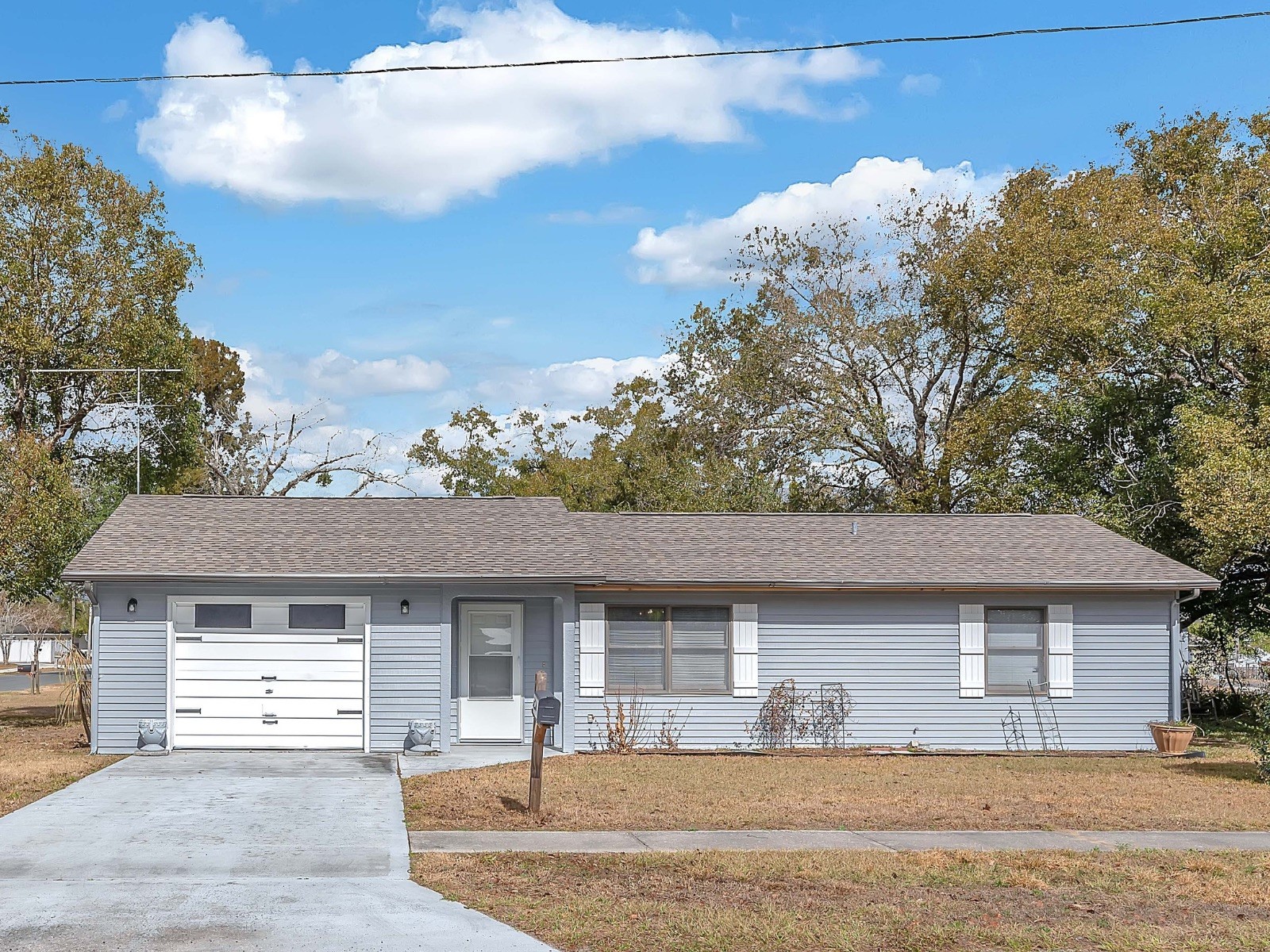 38719 12th Avenue Zephyrhills FL 33542 TB8476180 image1