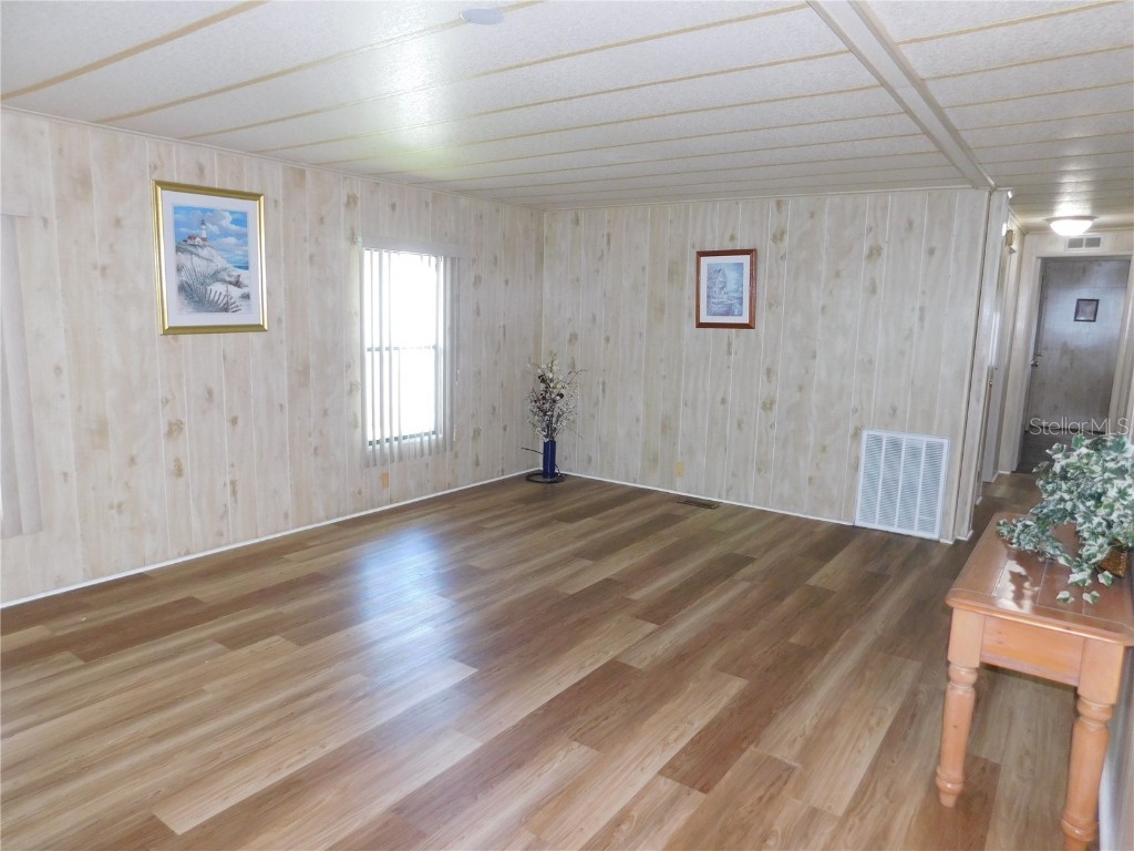 38723 Vulcan Circle Zephyrhills FL 33542 TB8434456 image8