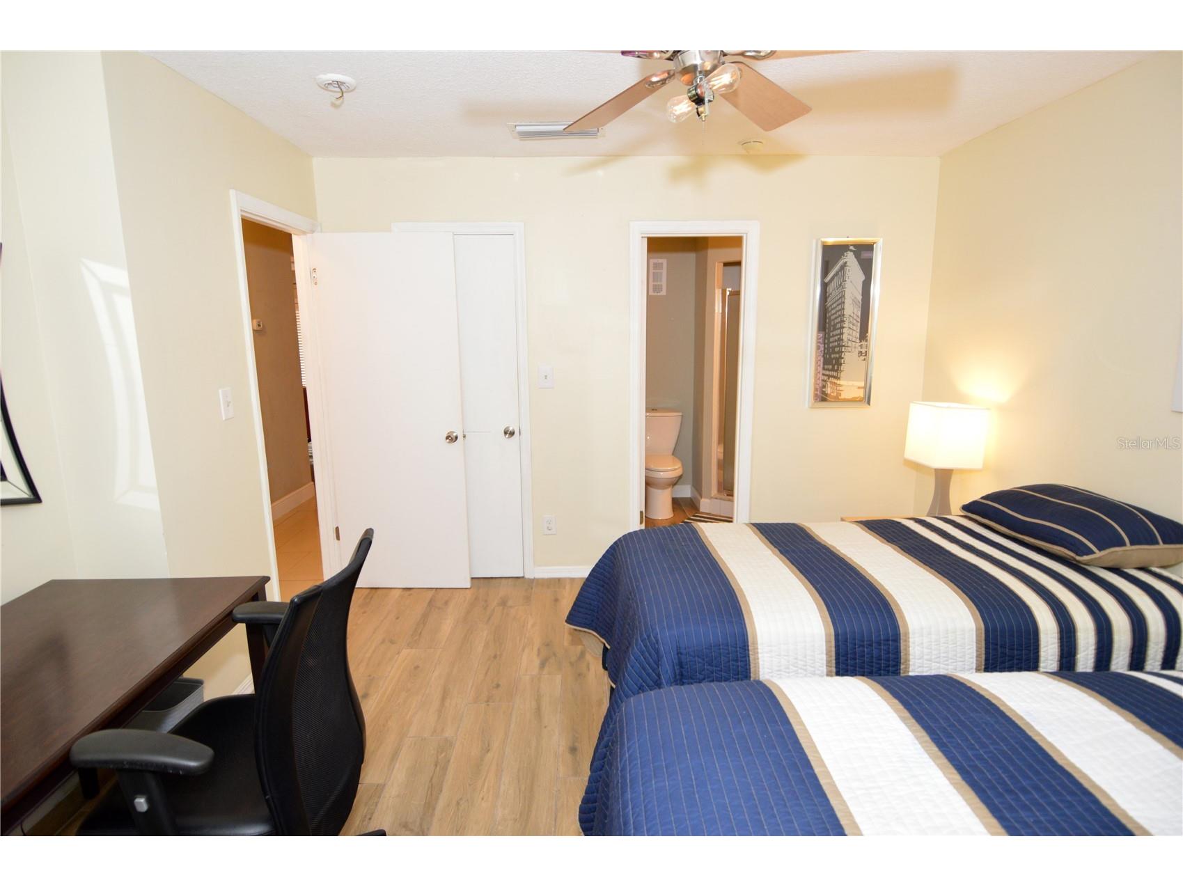 3873 Pompano Drive SE #D Saint Petersburg FL 33705 TB8479111 image46