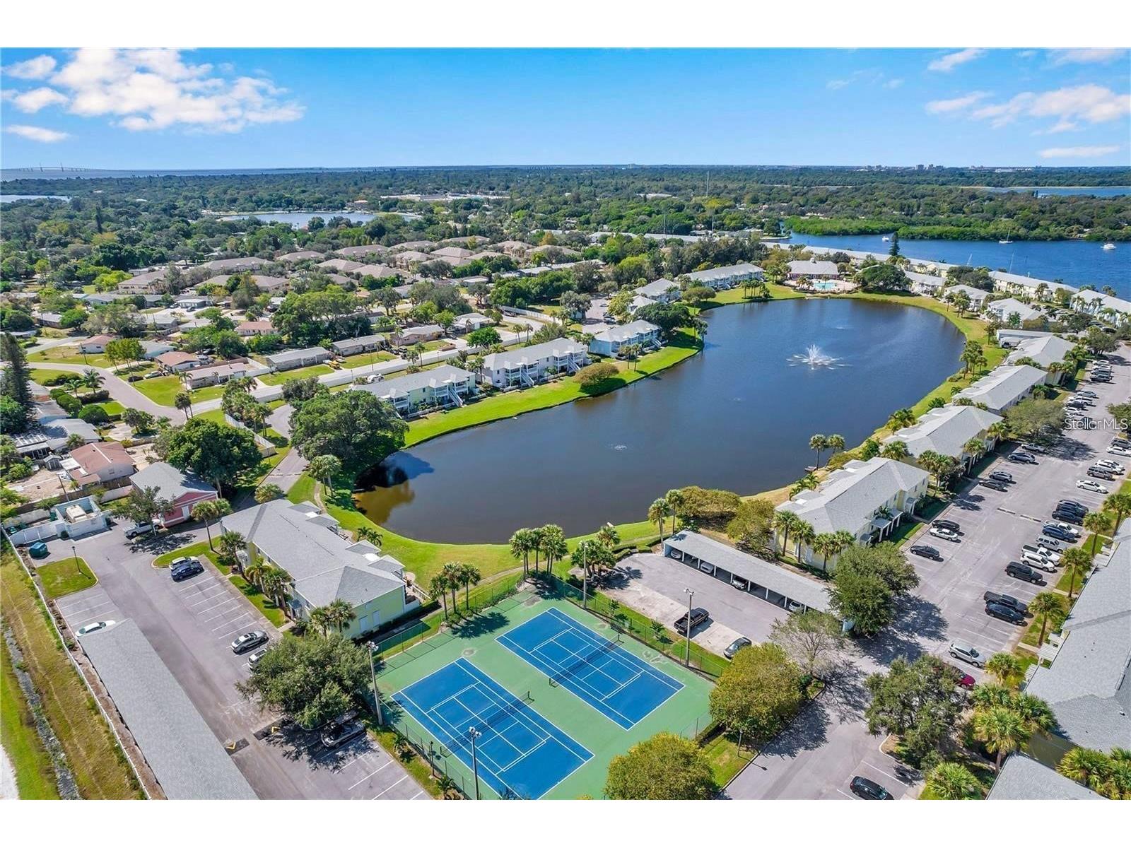 3873 Pompano Drive SE #D Saint Petersburg FL 33705 TB8479111 image73