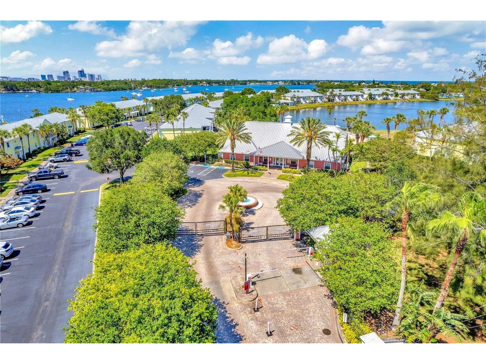 3873 Pompano Drive SE #D Saint Petersburg FL 33705 TB8479111 image76