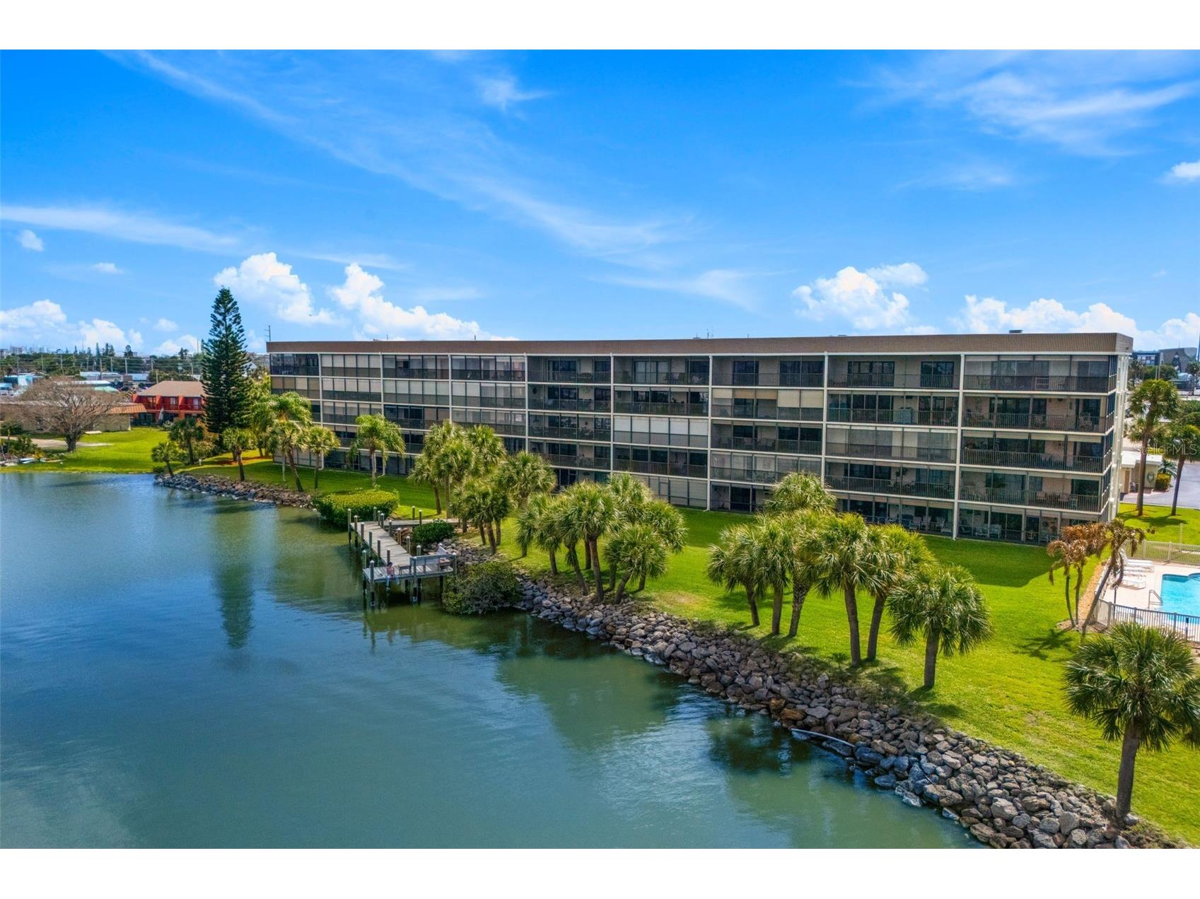 3873 S Banana River Boulevard #103 Cocoa Beach FL 32931 - BANANA RIVER O6399004 image1