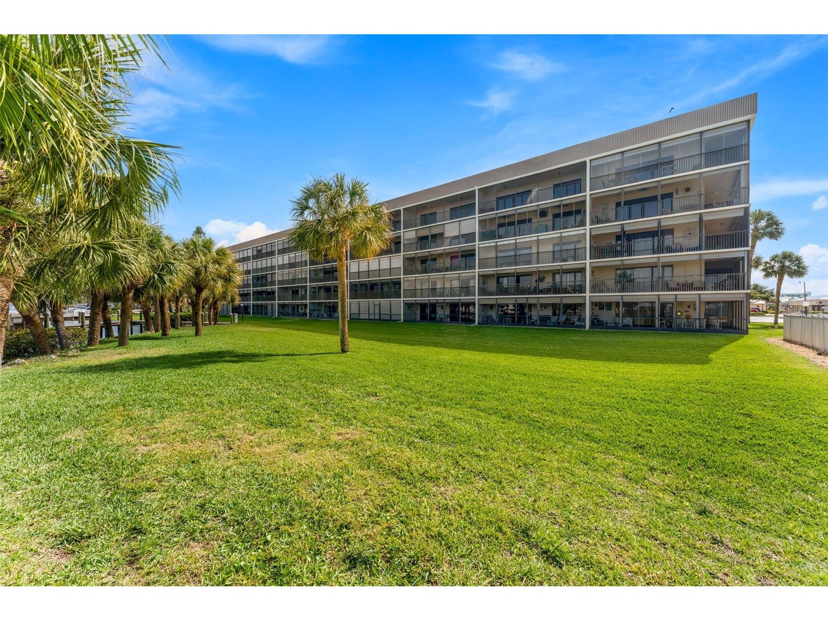 3873 S Banana River Boulevard #103 Cocoa Beach FL 32931 - BANANA RIVER O6399004 image27